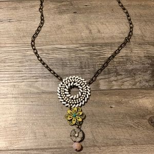 Plunder Vintage flower Necklace